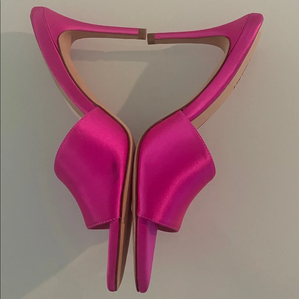 New L'AGENCE Fuchsia Slip On Satin Mules Heels Size 6 - Picture 5 of 8